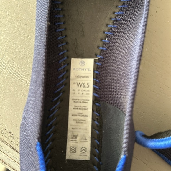 Rothy’s washable navy point shoes 6.5 - Picture 4 of 5